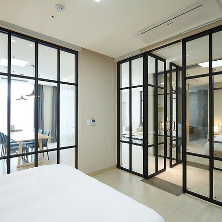 Pyeongchang The White Hotel Exteriér fotografie