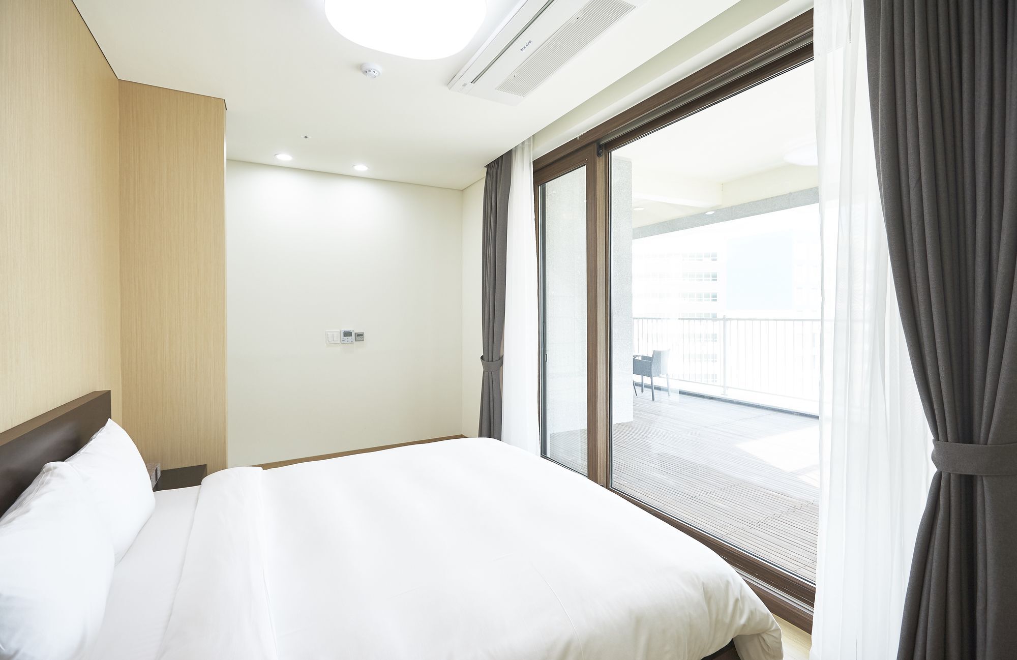 Pyeongchang The White Hotel Exteriér fotografie
